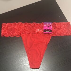 Maidenform Luxurious Red Lace Thong